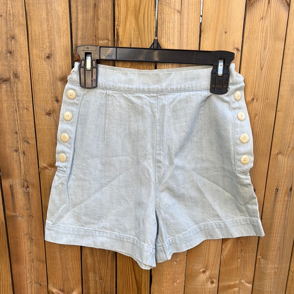 Ilana Kohn Lindy Short